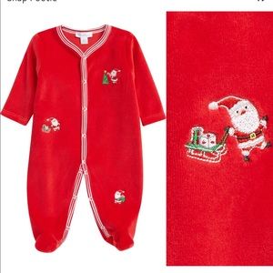 Kissy kissy Christmas outfit
